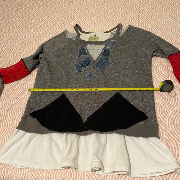 BROKEN GHOST Tops Eco- Upcycled Sweater -- Handmade tunic - Picture 4 of 12